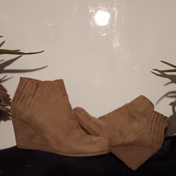 Textile Undders Boots - Picture 4 of 7